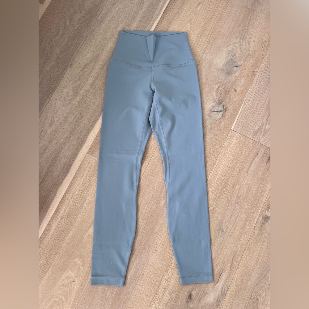 Lululemon Align High-Rise Pant 25" Chambray Size 2 (pre-loved)